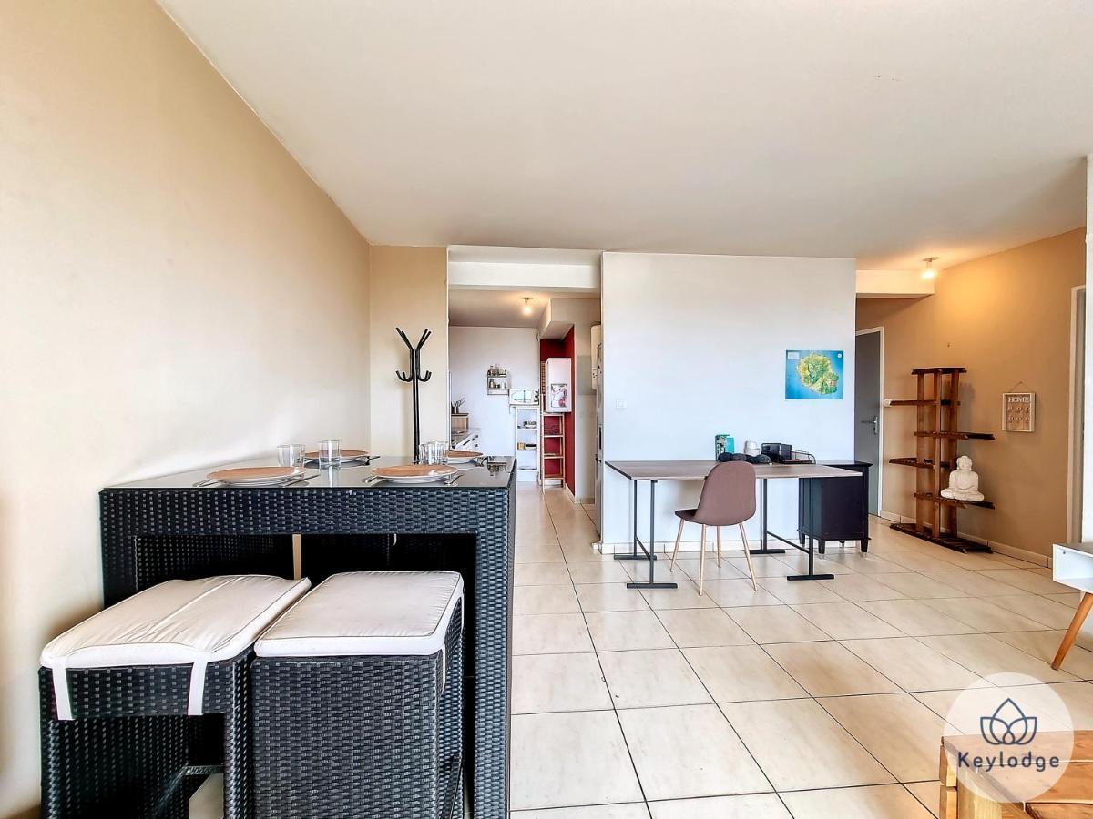 Appartamento Le Mirad'Or - T2 Vue Mer A Ste-Clotilde Sainte-Clotilde Esterno foto